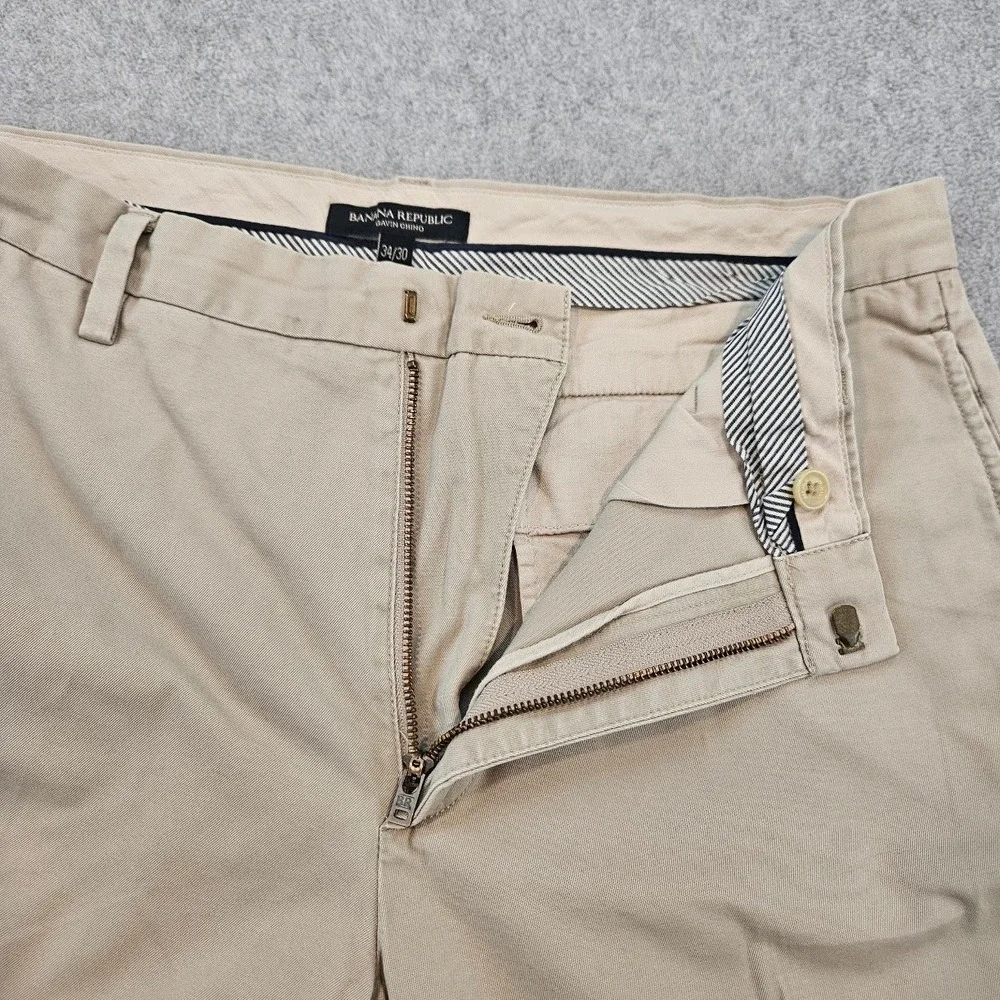 Banana Republic Gavin Chino Mens 34x30 Khaki Tan Straight Leg Cotton Pants